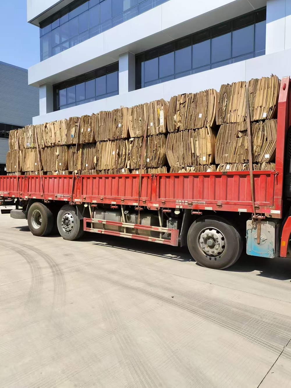 废纸箱回收上门电话13913769951